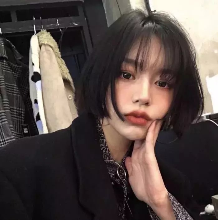 谜样的双眼