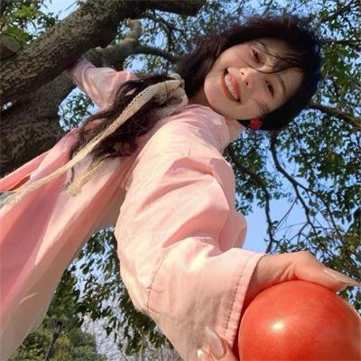 没有小鸟的天空